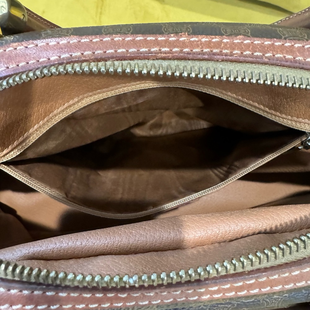 Celine macadam pattern handbag.. - Picture 7 of 8